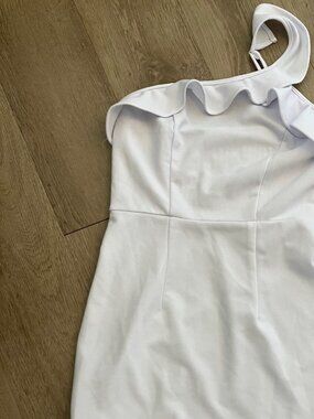 Worn White Ruffle Front & Strap, one shoulder, elastic in back, Size S